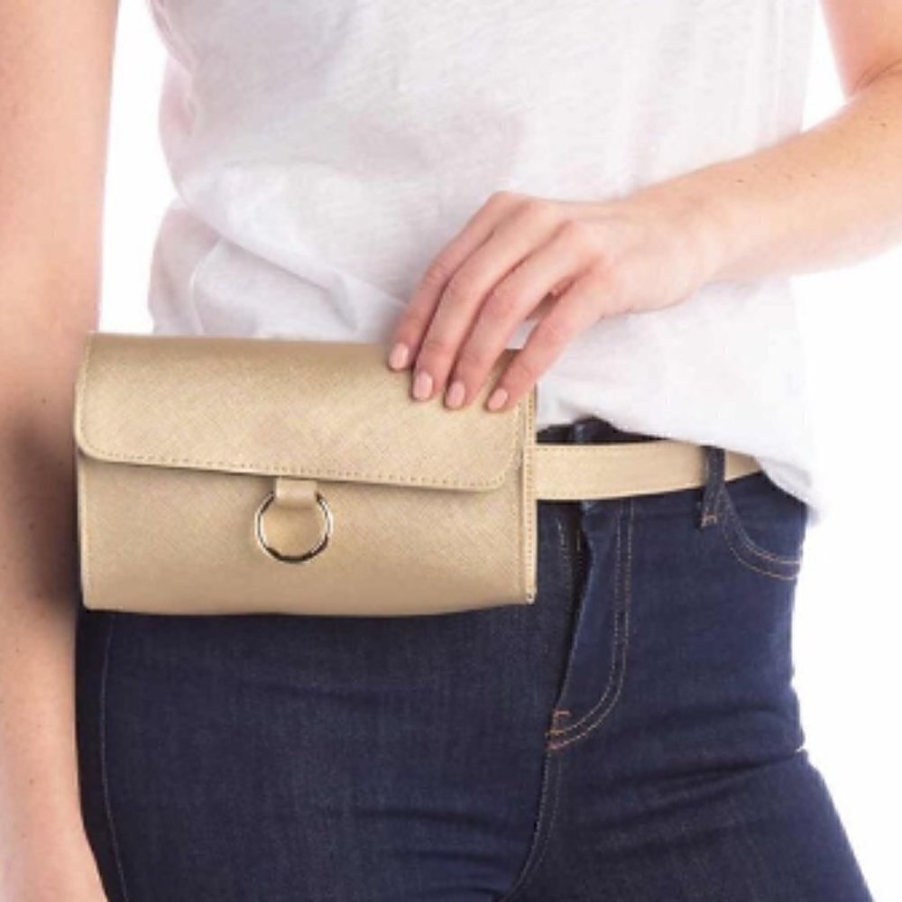 Steve Madden Convertible Belt Bag NWT